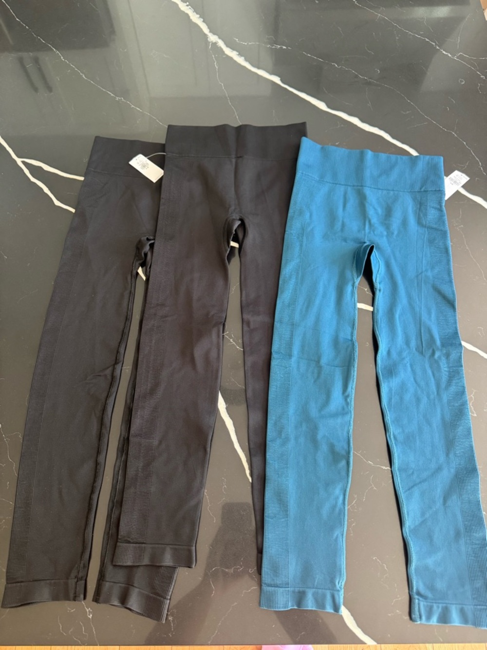 Kids Seamless High-Waist Leggings - Black‎ & Teal
